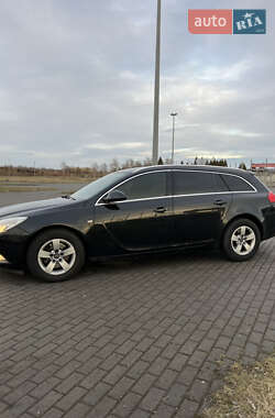 Універсал Opel Insignia 2010 в Львові