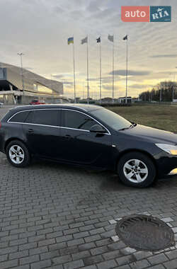 Універсал Opel Insignia 2010 в Львові