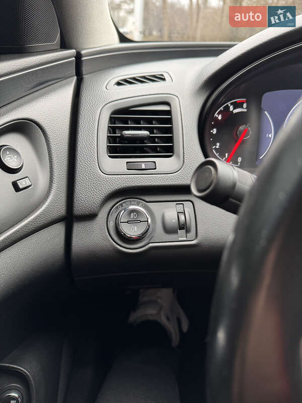 Универсал Opel Insignia 2015 в Одессе фото 13 Универсал Opel Insignia 2015 в Одессе