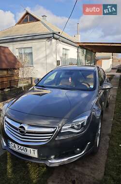 Универсал Opel Insignia 2014 в 