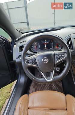 Универсал Opel Insignia 2014 в 