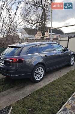 Универсал Opel Insignia 2014 в 