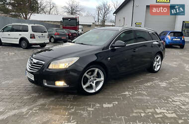 Універсал Opel Insignia 2012 в Луцьку