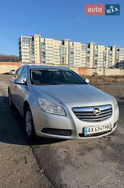 Універсал Opel Insignia 2010 в Харкові