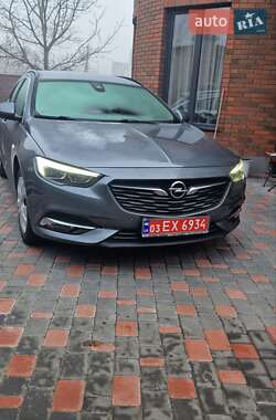 Универсал Opel Insignia 2018 в Ровно