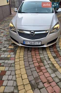 Седан Opel Insignia 2016 в Стрые