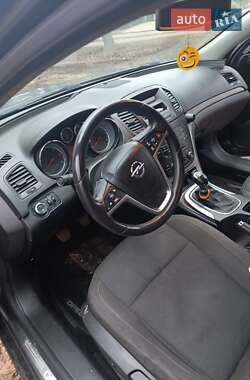 Лифтбек Opel Insignia 2009 в 