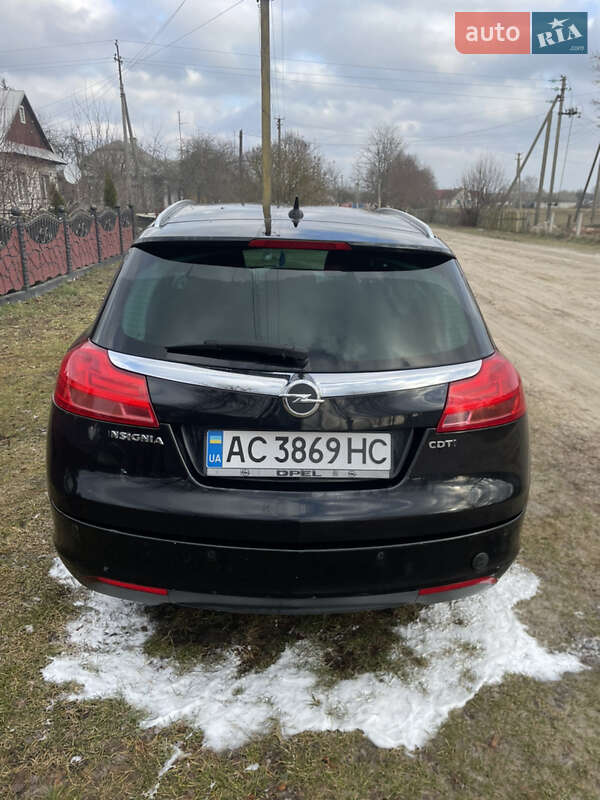 Универсал Opel Insignia 2010 в Камне-Каширском