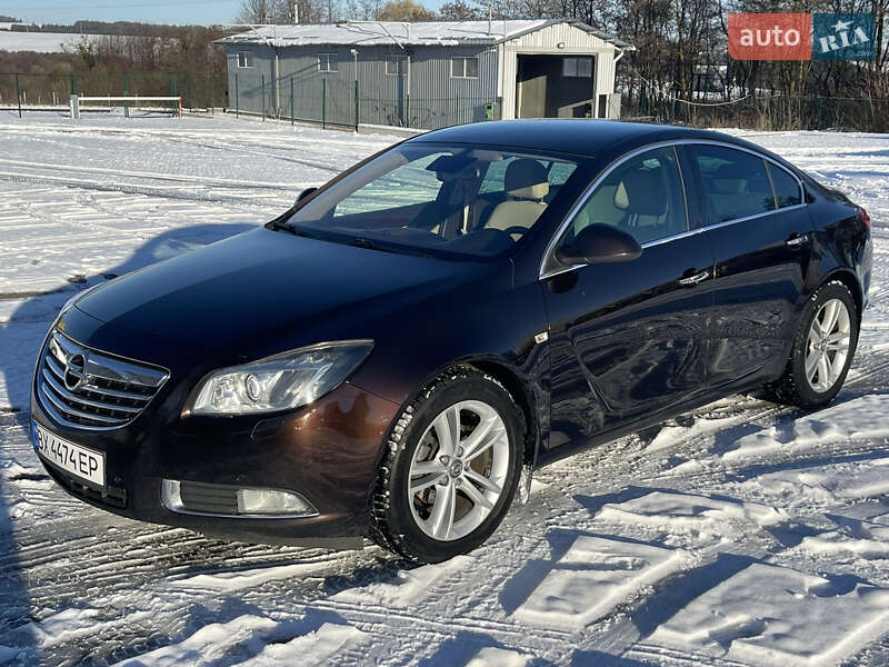 Седан Opel Insignia 2011 в Хмельницькому