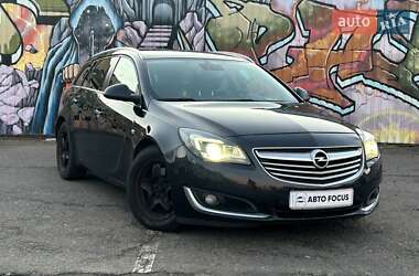 Универсал Opel Insignia 2014 в Киеве