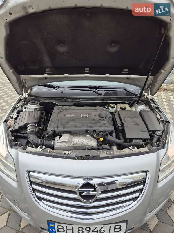 Универсал Opel Insignia 2013 в Черноморске