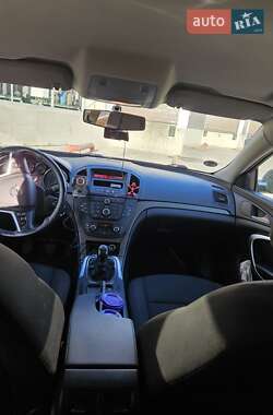 Універсал Opel Insignia 2009 в 