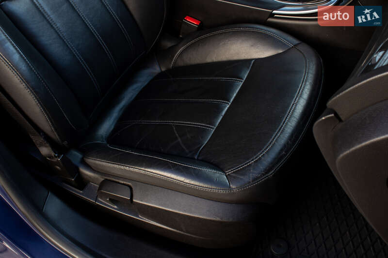 Универсал Opel Insignia 2011 в Львове