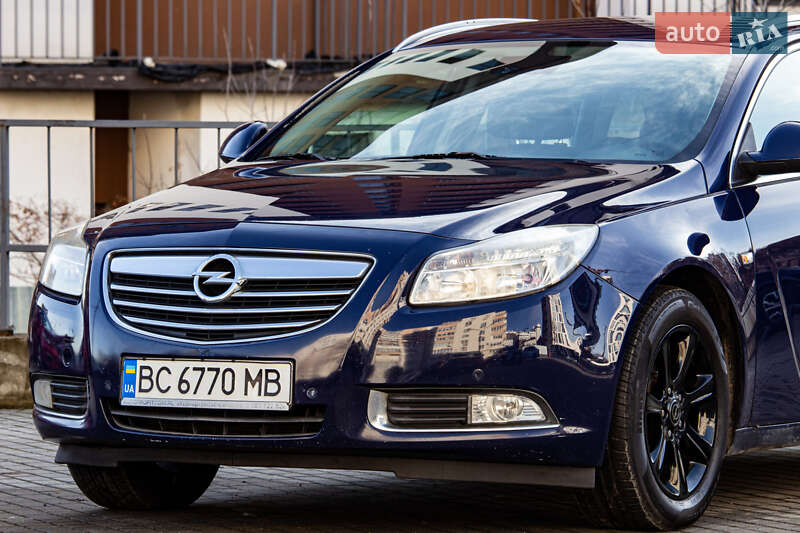 Универсал Opel Insignia 2011 в Львове