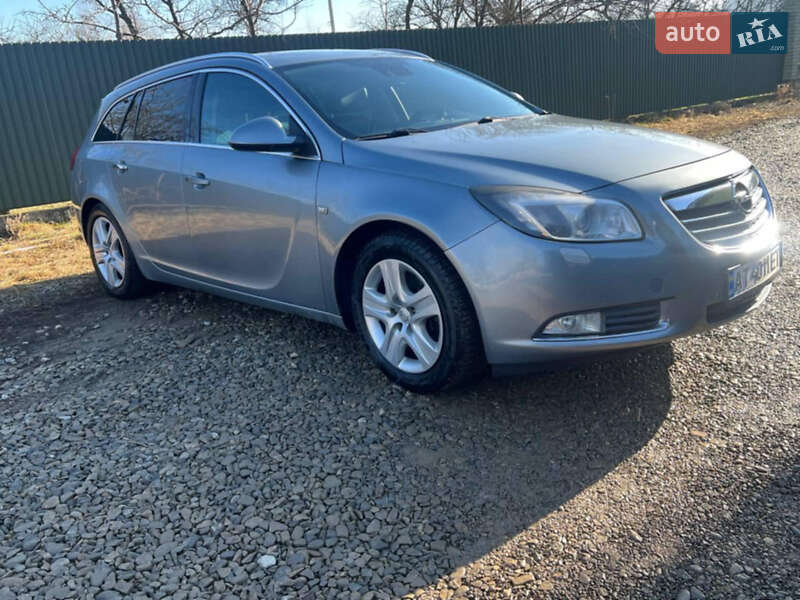 Opel Insignia 2010