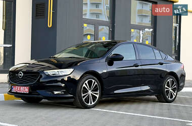 Лифтбек Opel Insignia 2020 в Киеве