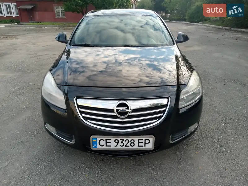 Opel Insignia 2011
