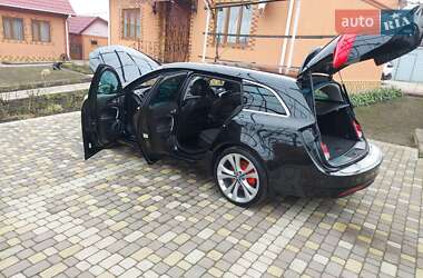 Универсал Opel Insignia 2011 в 