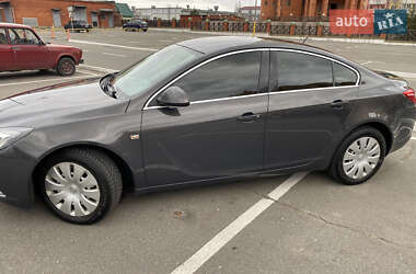 Седан Opel Insignia 2012 в Киеве