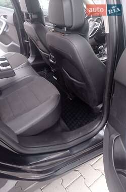 Седан Opel Insignia 2011 в 