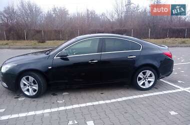 Седан Opel Insignia 2011 в 