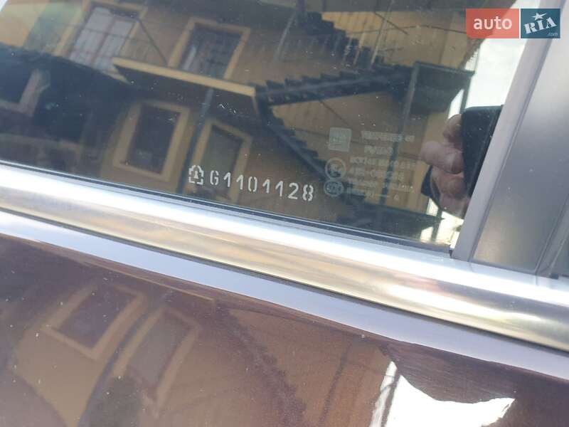 Седан Opel Insignia 2016 в Кременчуці