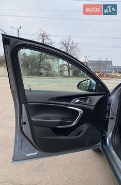 Седан Opel Insignia 2009 в 