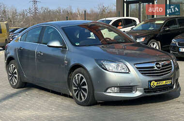 Седан Opel Insignia 2010 в Черновцах