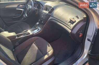 Універсал Opel Insignia 2010 в 