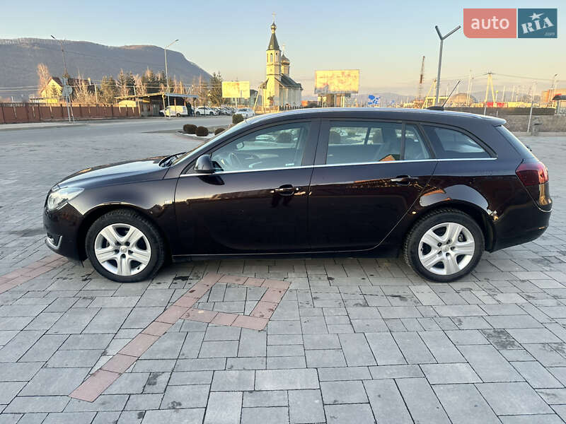 Универсал Opel Insignia 2016 в Хусте