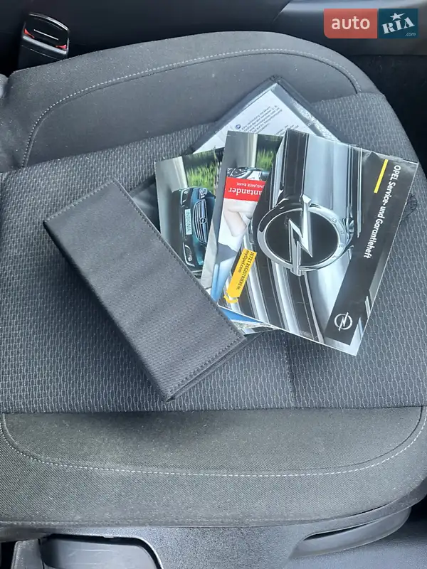 Универсал Opel Insignia 2016 в Хусте документ