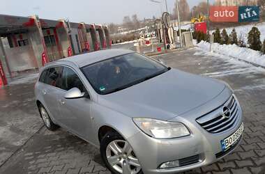 Универсал Opel Insignia 2011 в 