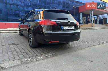 Універсал Opel Insignia 2011 в Херсоні