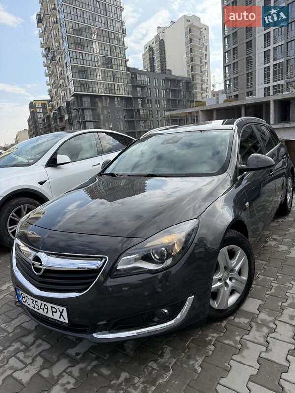 Opel Insignia 2015