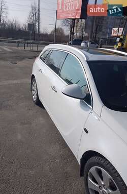 Універсал Opel Insignia 2011 в 