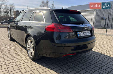 Универсал Opel Insignia 2010 в Львове