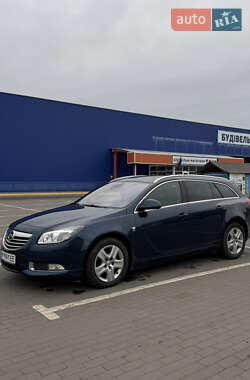 Универсал Opel Insignia 2010 в Сумах