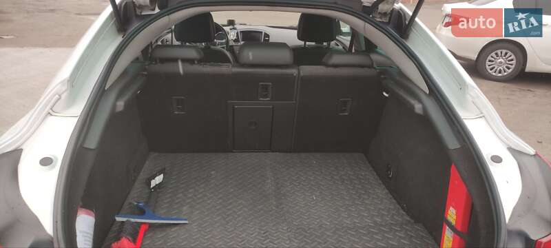 Ліфтбек Opel Insignia 2012 в Чернігові