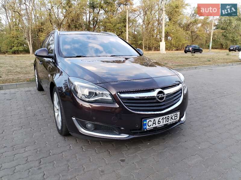 Універсал Opel Insignia 2013 в Черкасах