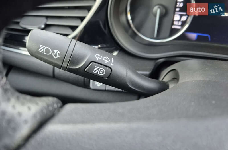 Універсал Opel Insignia 2019 в Ужгороді