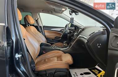 Универсал Opel Insignia 2014 в 