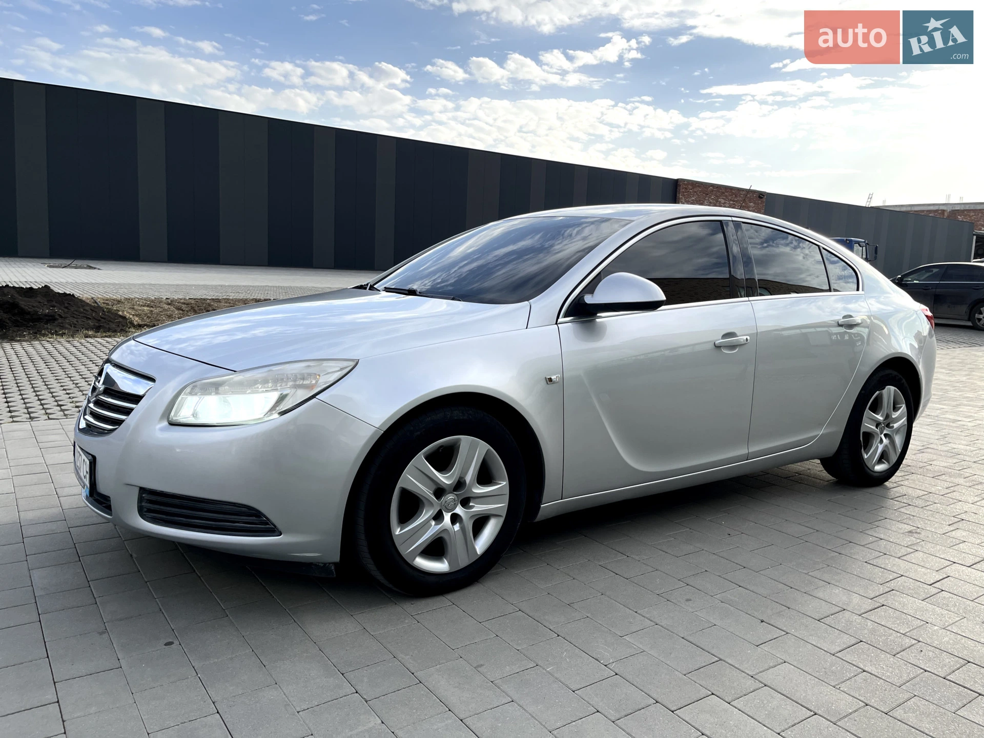 2011 Opel Insignia - мініатюра 18