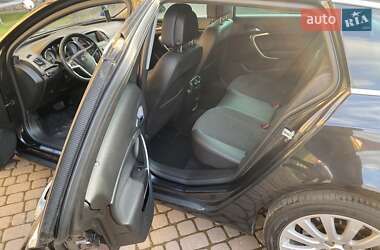 Універсал Opel Insignia 2010 в 