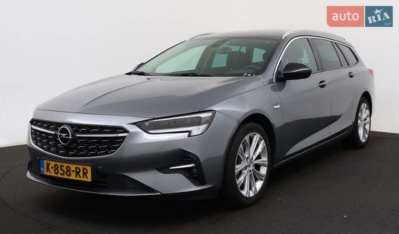 Opel Insignia 2021