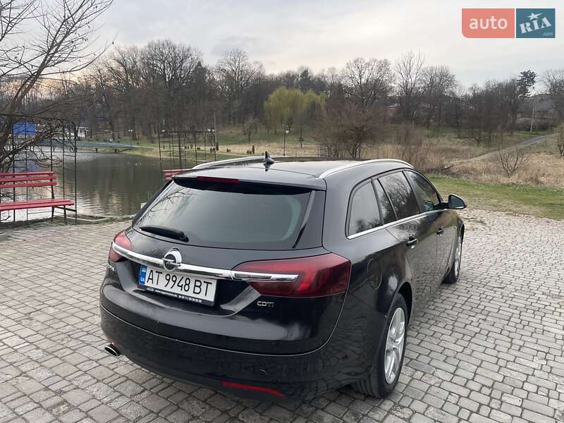 Универсал Opel Insignia 2015 в Калуше
