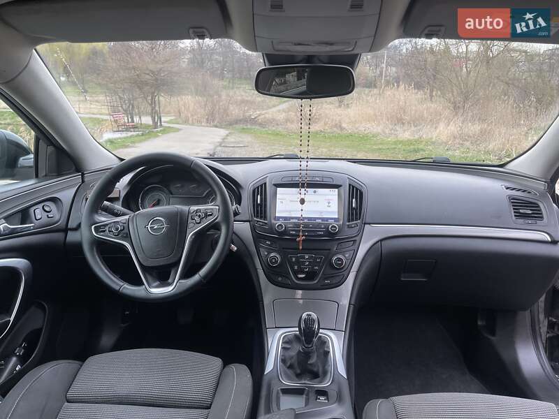 Универсал Opel Insignia 2015 в Калуше