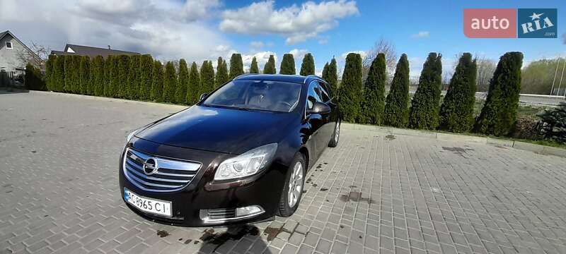 Універсал Opel Insignia 2010 в Ковелі