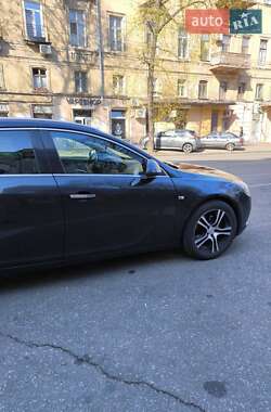 Універсал Opel Insignia 2011 в 