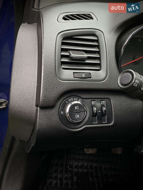 Универсал Opel Insignia 2012 в Коломые