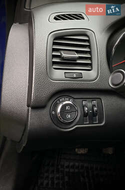 Універсал Opel Insignia 2012 в 